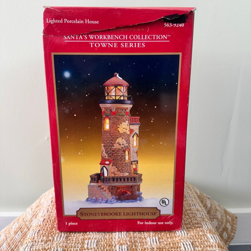 Stoneybrooke Light House. Lighted Porcelain House.